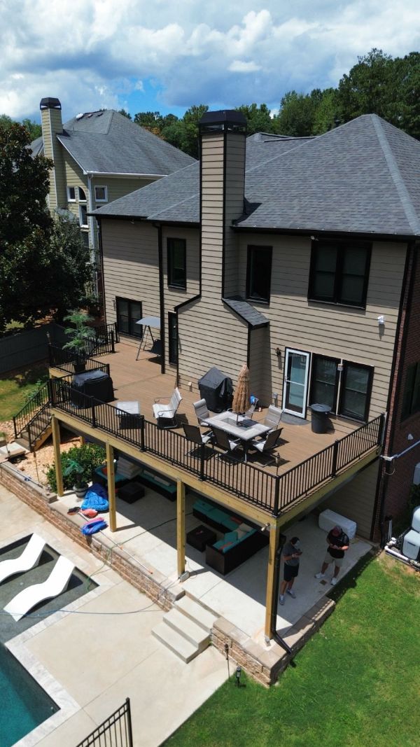 Large deck project for an established Dunwoody home